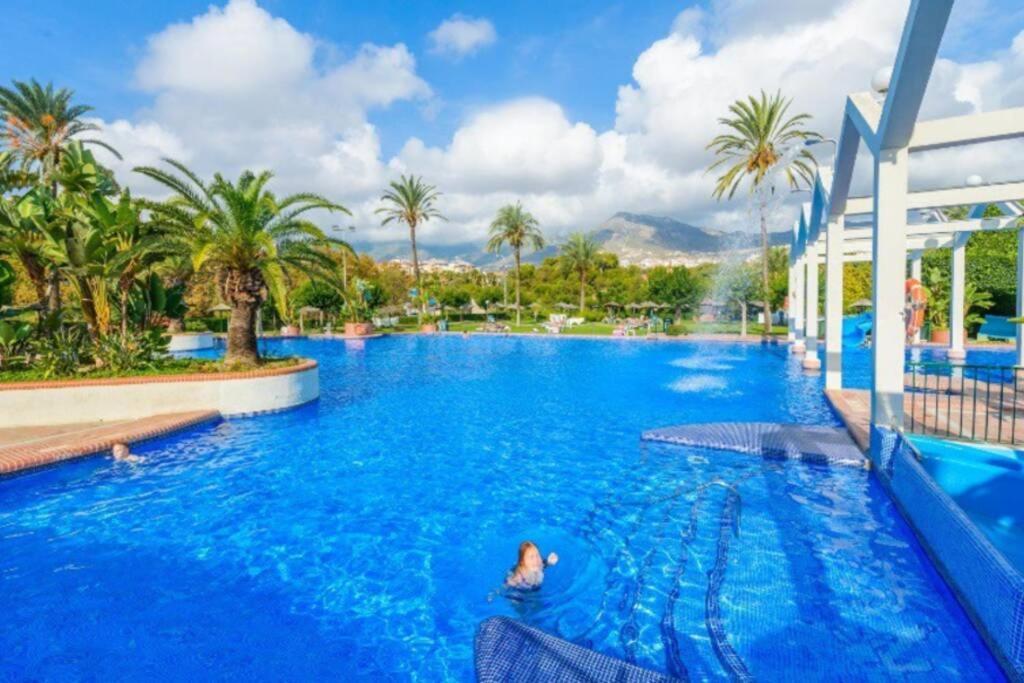 Apartamento 215. Primera Linea De Playa. Benalmádena Kültér fotó